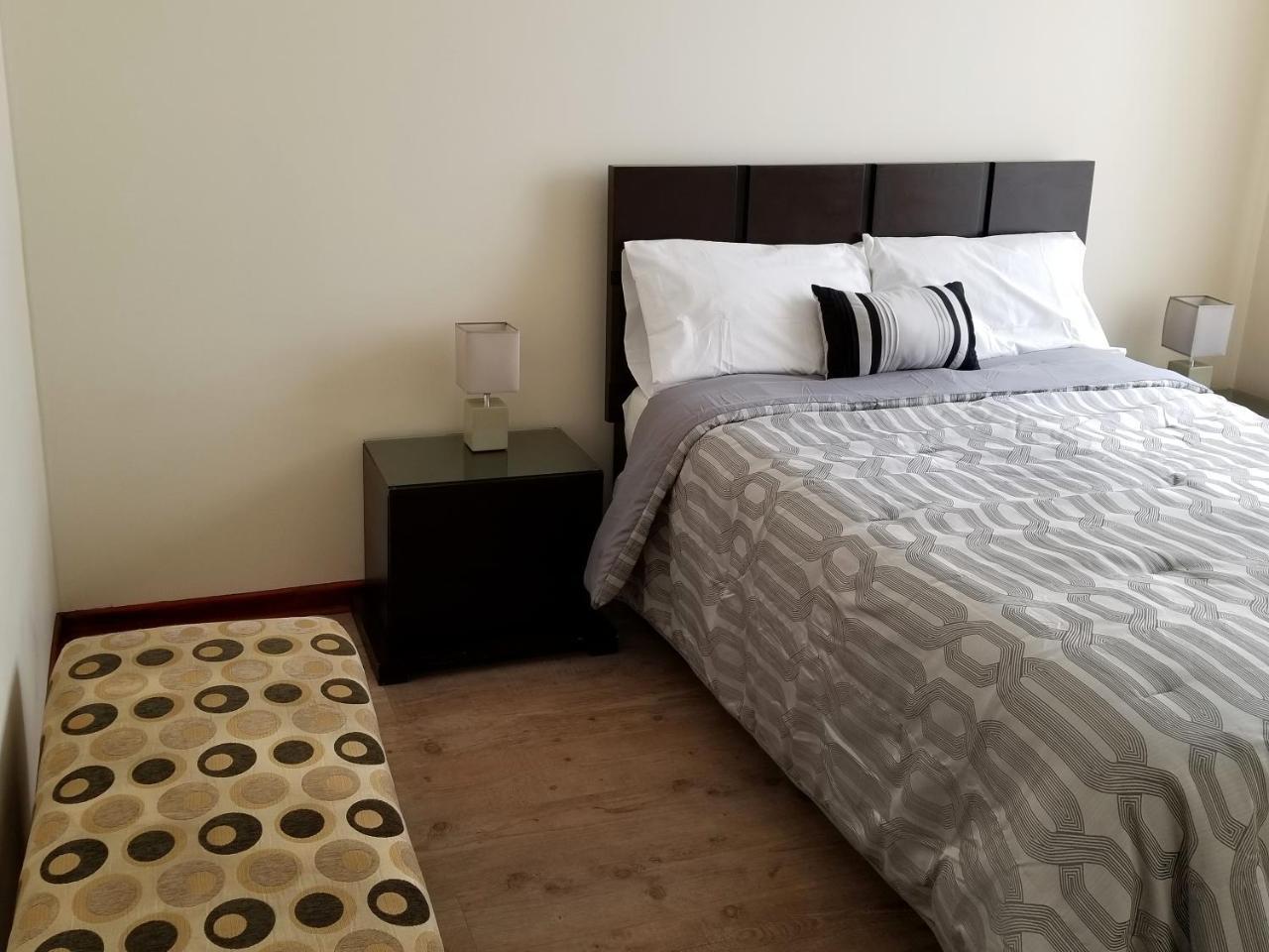 Miraflores Rentals Larcomar Лима Экстерьер фото